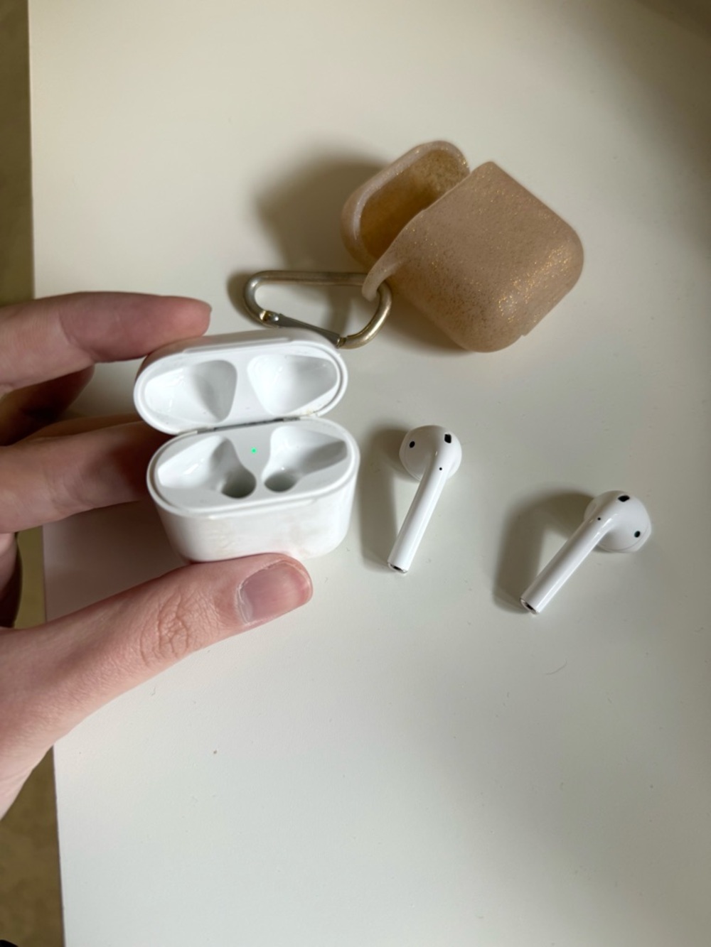 AirPods First Generation + AirPod Case - Picture 2 of 3